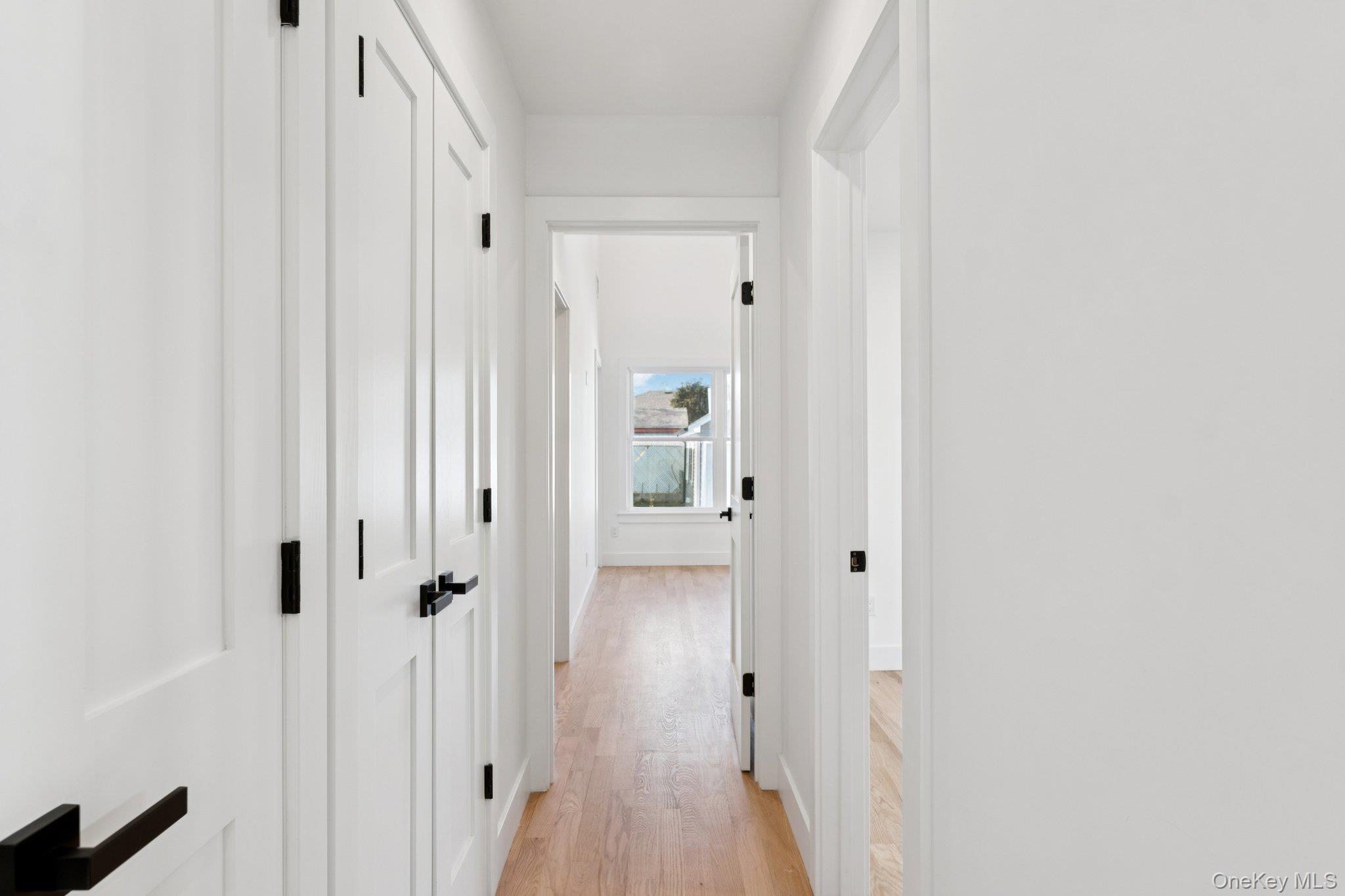 #13 photo, 29 Grant Avenue, 长岛 East Rockaway , NY 11518