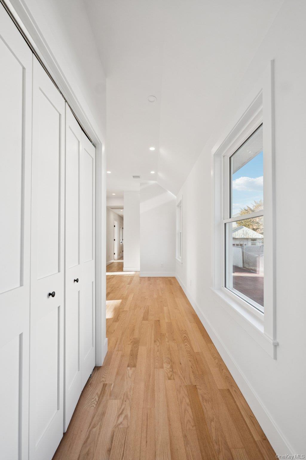 #2 photo, 29 Grant Avenue, 长岛 East Rockaway , NY 11518