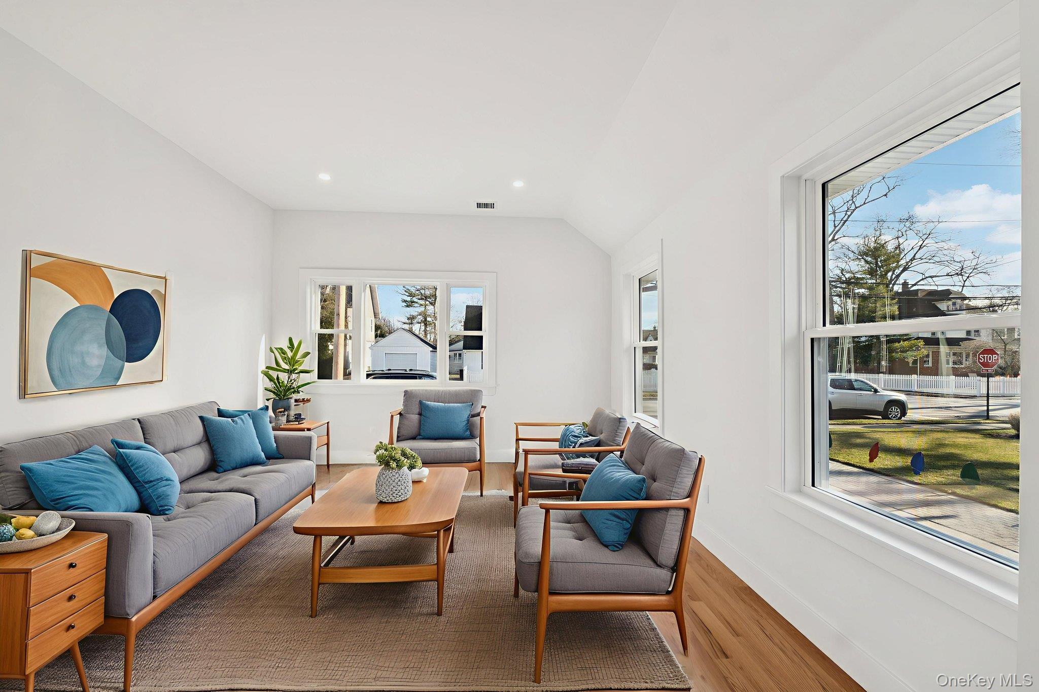 #8 photo, 29 Grant Avenue, 长岛 East Rockaway , NY 11518