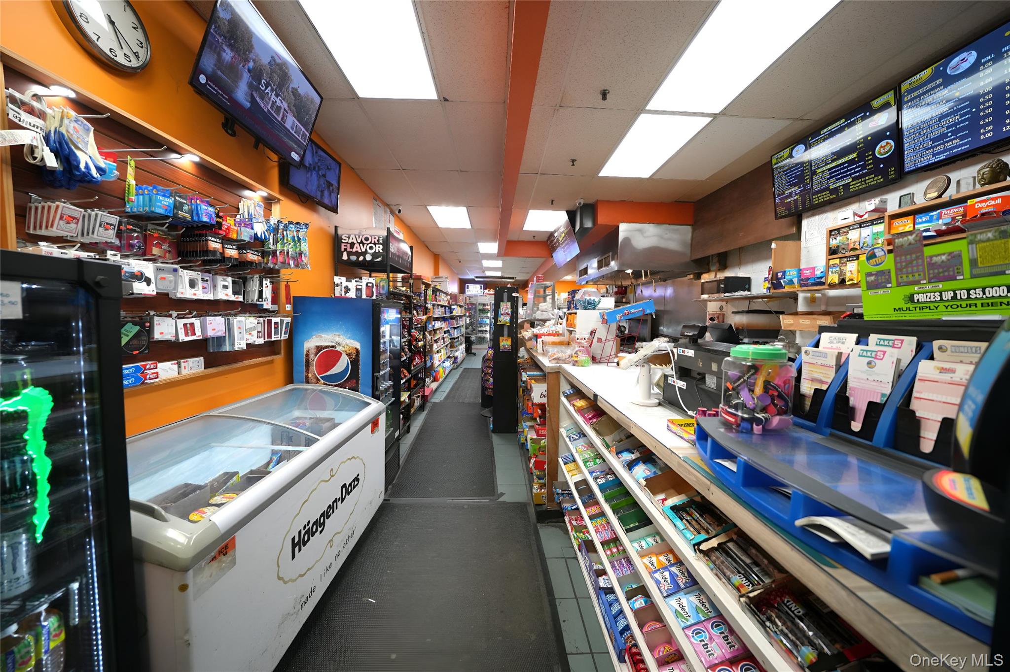 #5 photo, 21-72 21st Street, Astoria , NY 11105