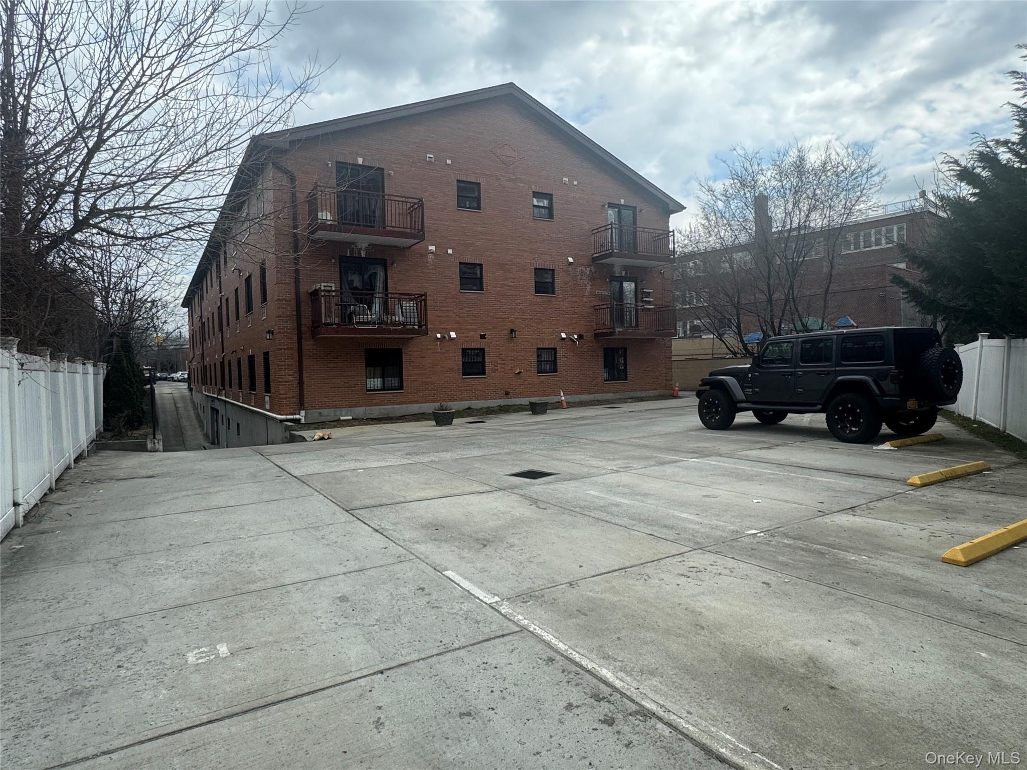 #13 photo, 7548 Parsons Boulevard, Fresh Meadows , NY 11366