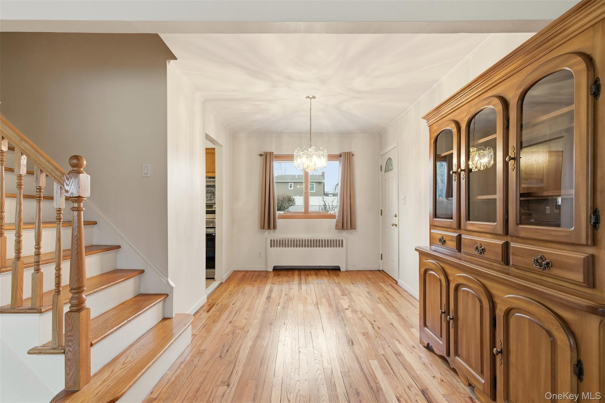 #8 photo, 14 Starlight Court, Саффолк ‖ West Babylon , NY 11704