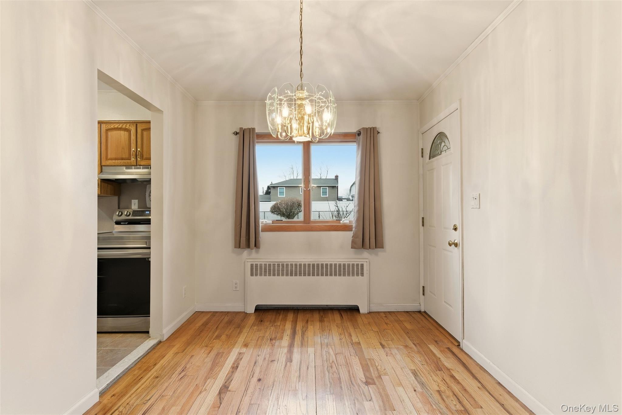 #9 photo, 14 Starlight Court, Саффолк ‖ West Babylon , NY 11704