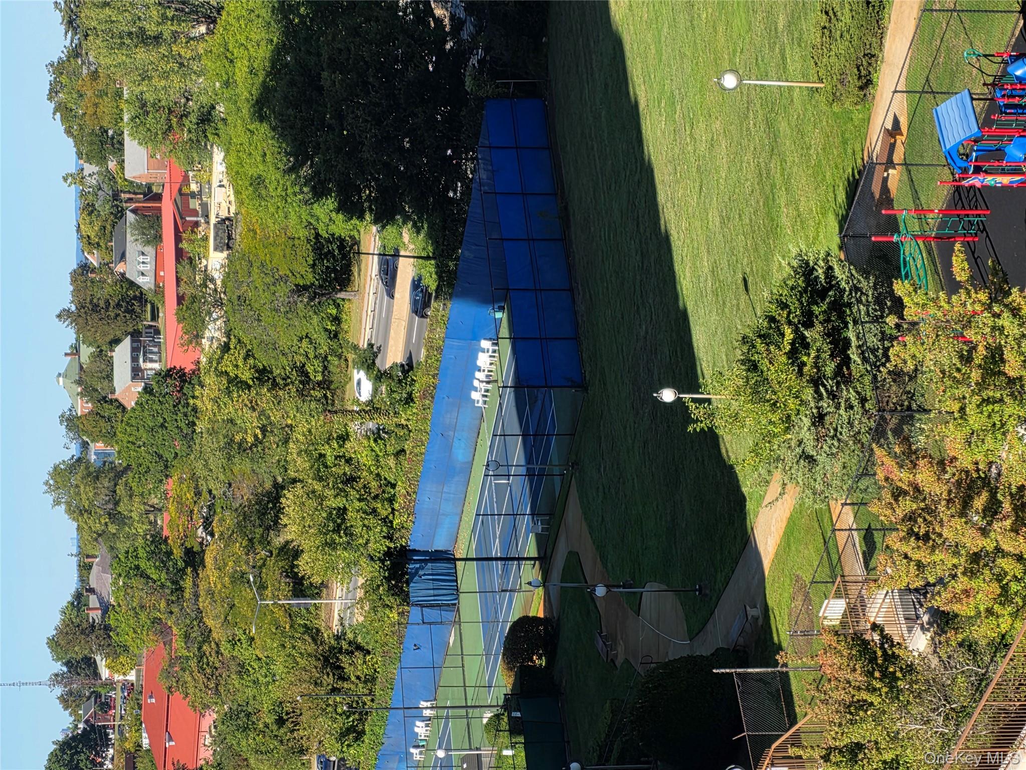 #10 photo, 18-05 215th Street, كوينز Bayside , NY 11360