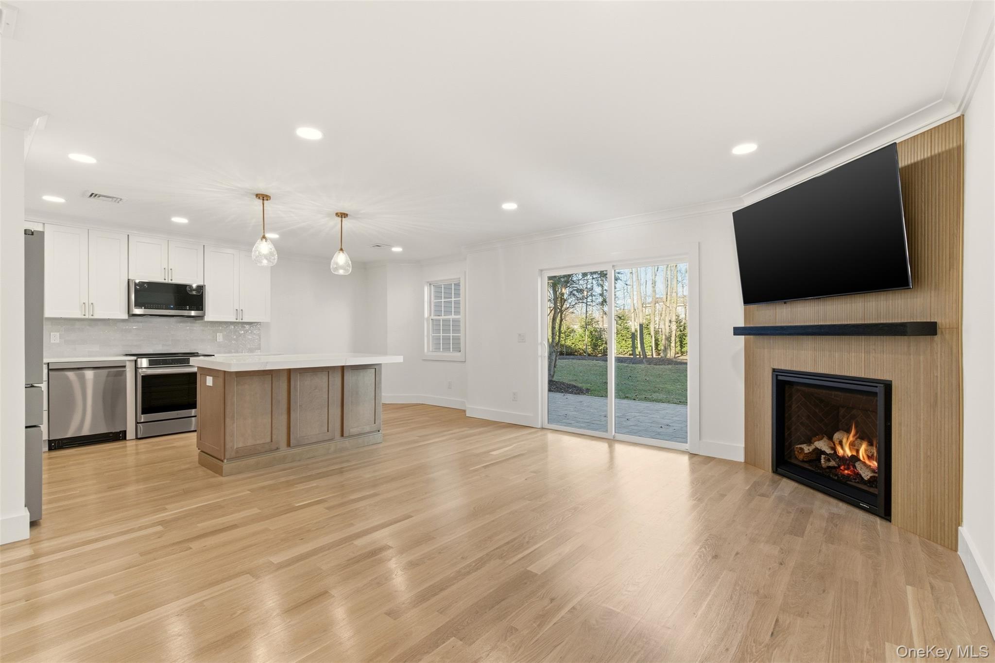 #6 photo, 11 Plantation Drive, Саффолк ‖ Hauppauge , NY 11788