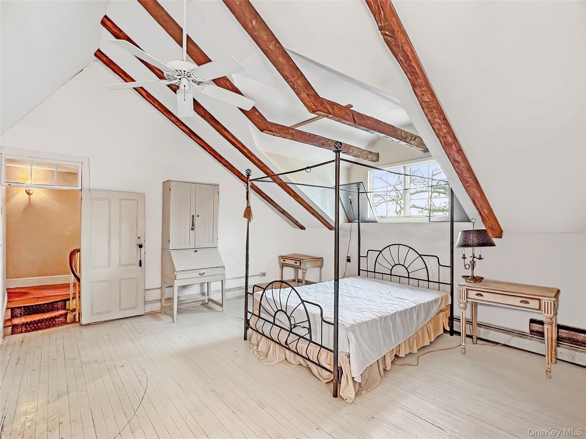 #13 photo, 118 Shelter Rock Road, Нассау ‖ Roslyn , NY 11576