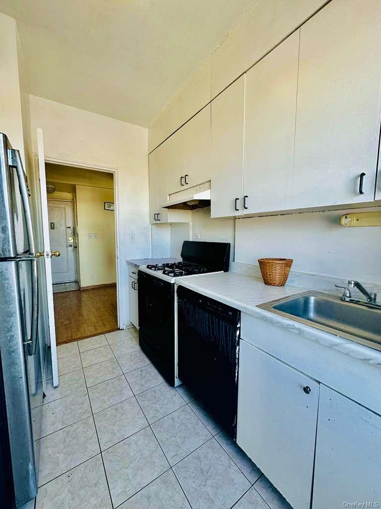 #9 photo, 99-60 63 Road, Rego Park , NY 11374