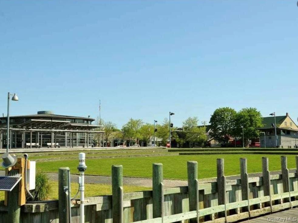 #10 photo, 326 6th Street, Greenport , NY 11944