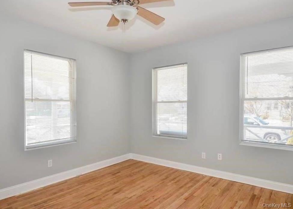 #6 photo, 326 6th Street, Greenport , NY 11944