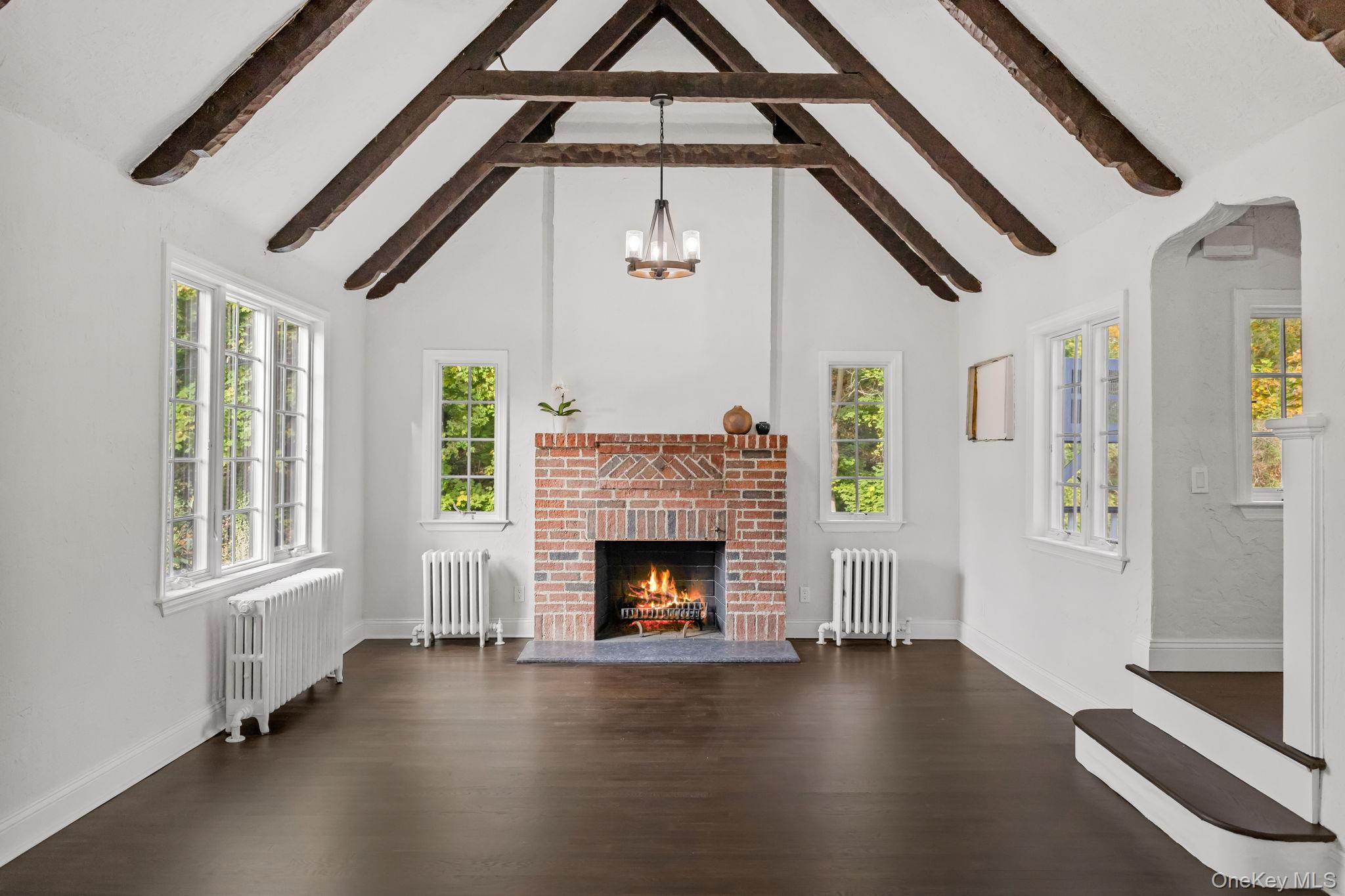 #4 photo, 202 E Garden Road, Larchmont , NY 10538