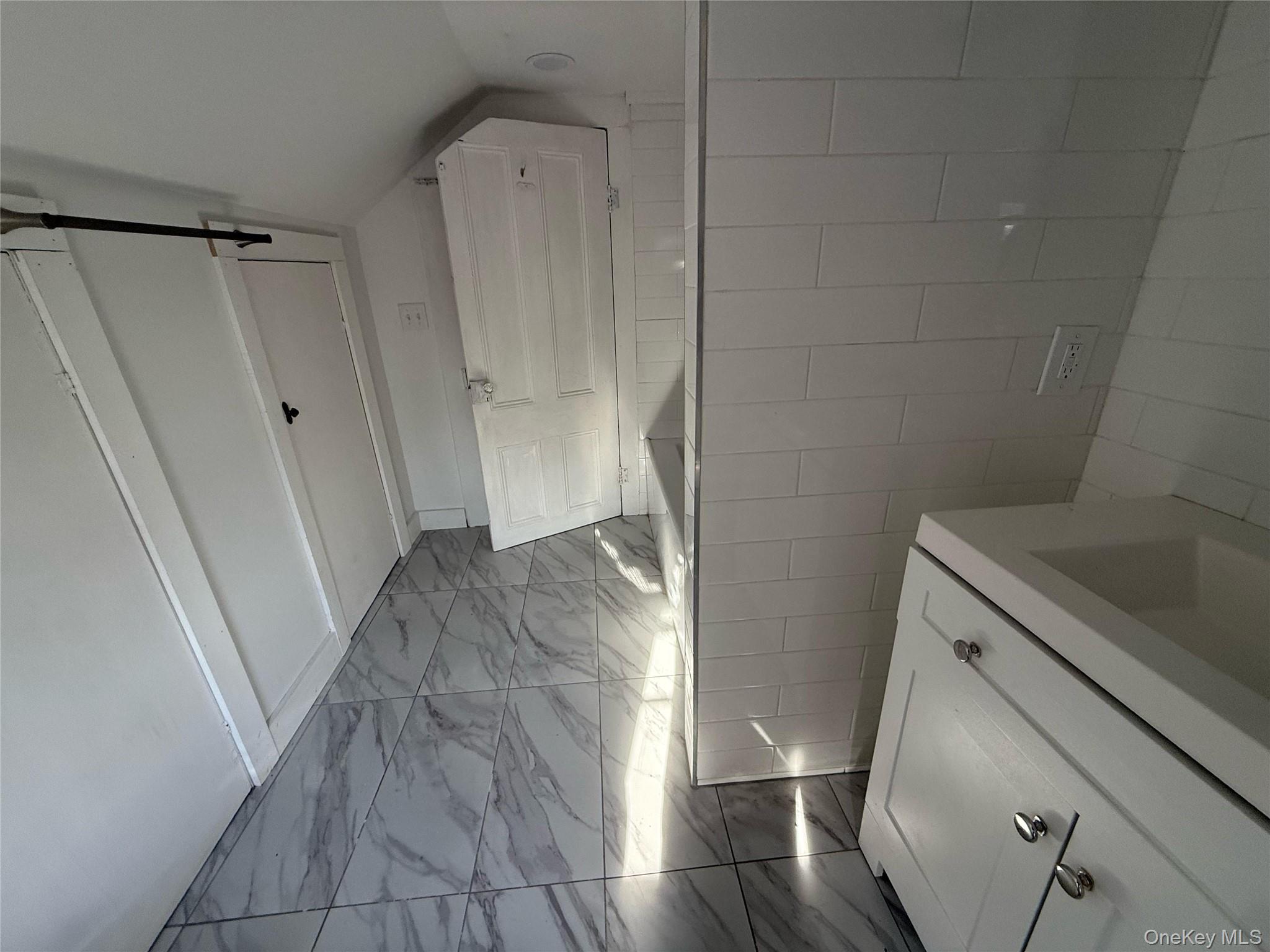 #15 photo, 647 County Route 78, Middletown , NY 10940