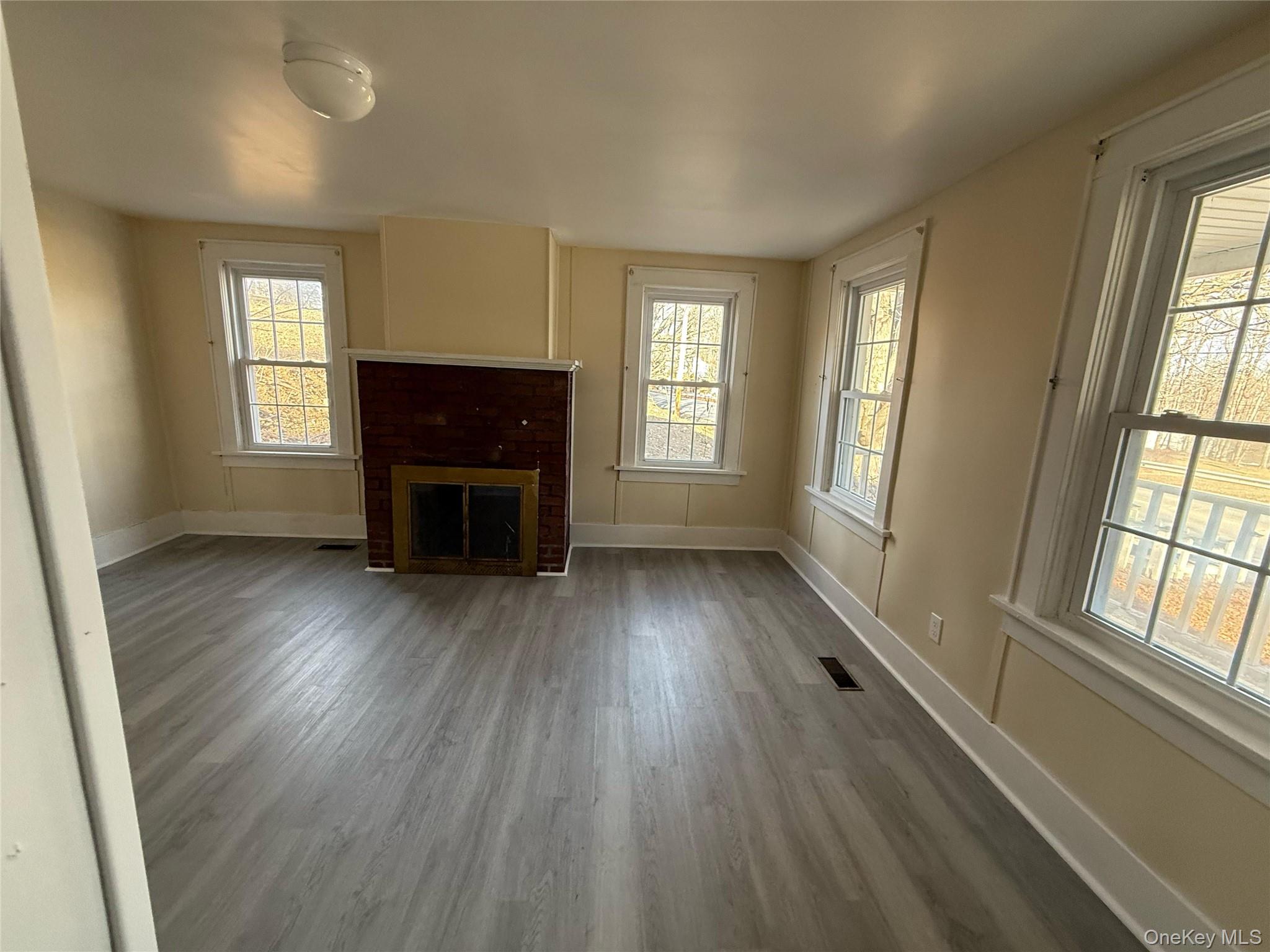 #9 photo, 647 County Route 78, Middletown , NY 10940