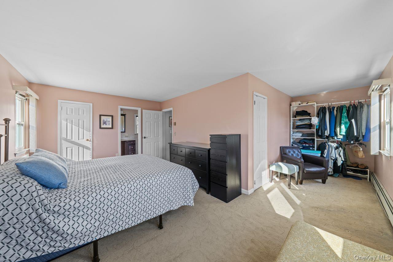 #15 photo, 1 Lange Court, سوفولك Melville , NY 11747