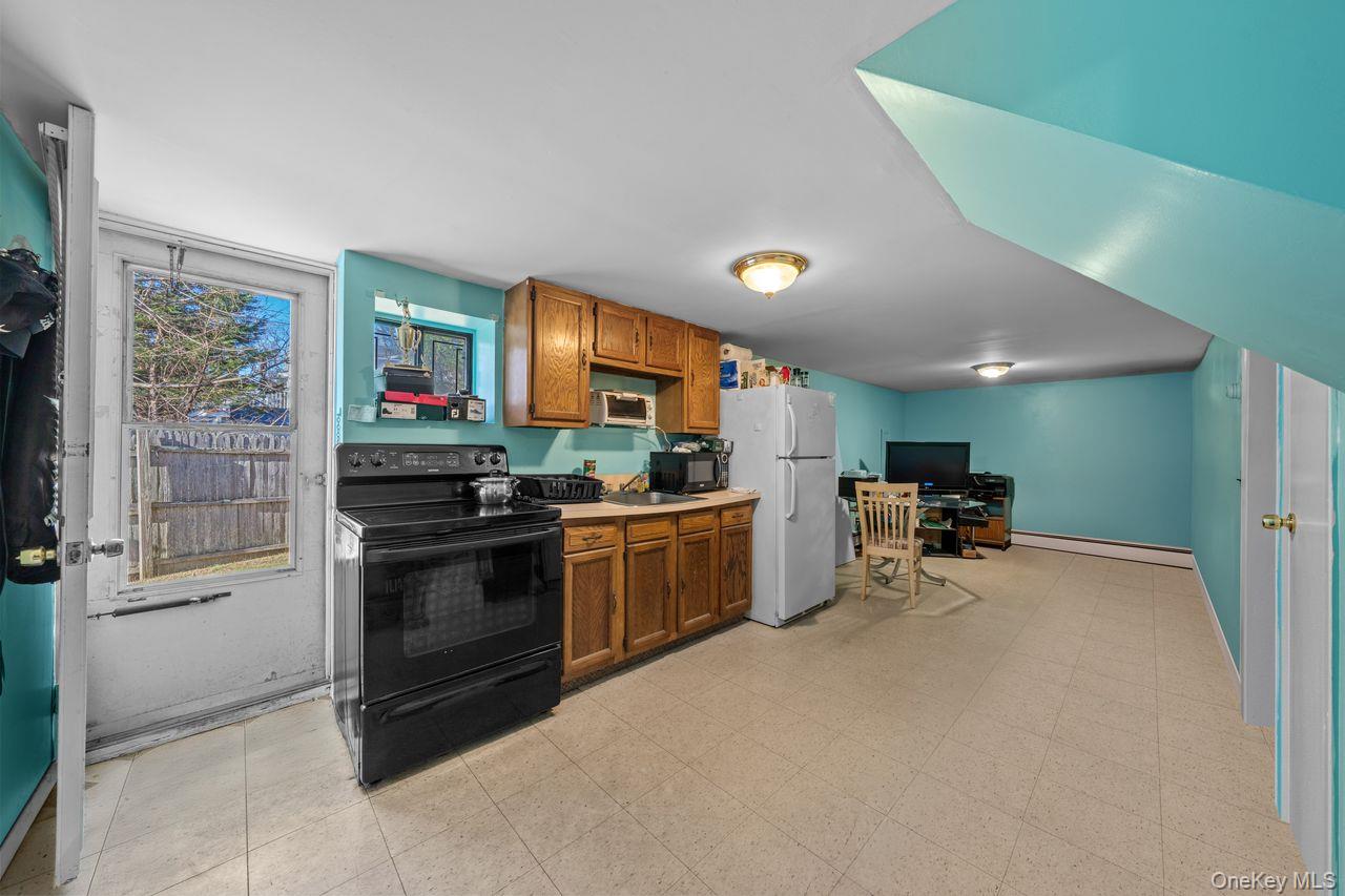 #17 photo, 1 Lange Court, سوفولك Melville , NY 11747