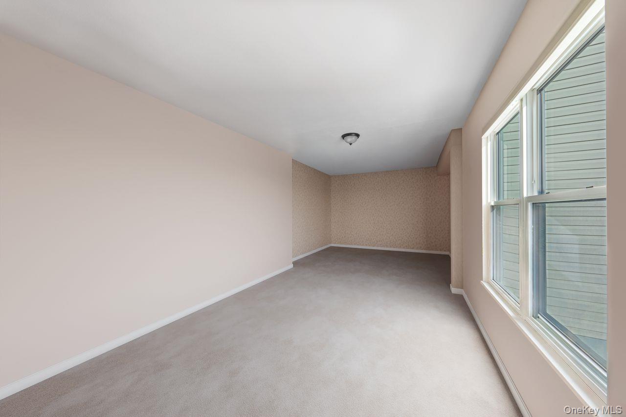 #5 photo, 1 Lange Court, سوفولك Melville , NY 11747