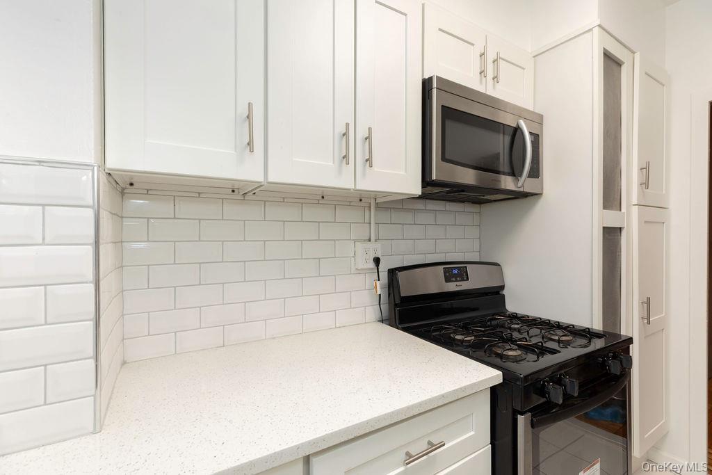 #9 photo, 1970 E Tremont Avenue, برونكس Bronx , NY 10462