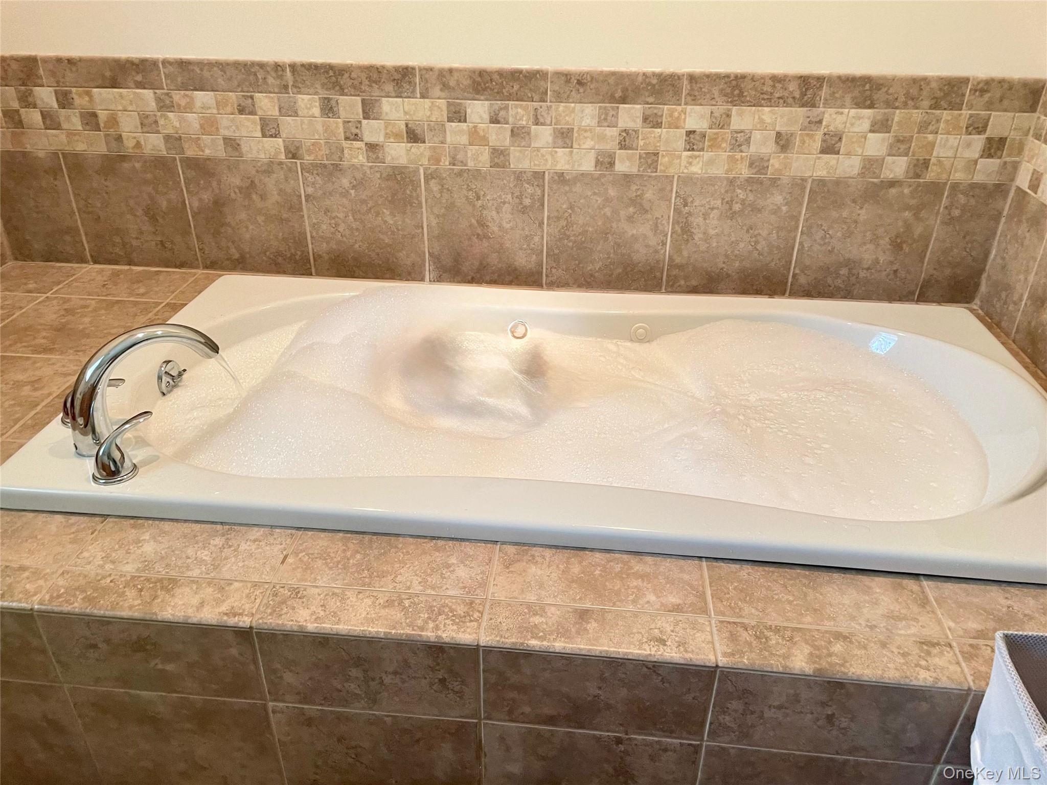 #12 photo, 2078 Route 6, 纽约州 Middletown , NY 10940