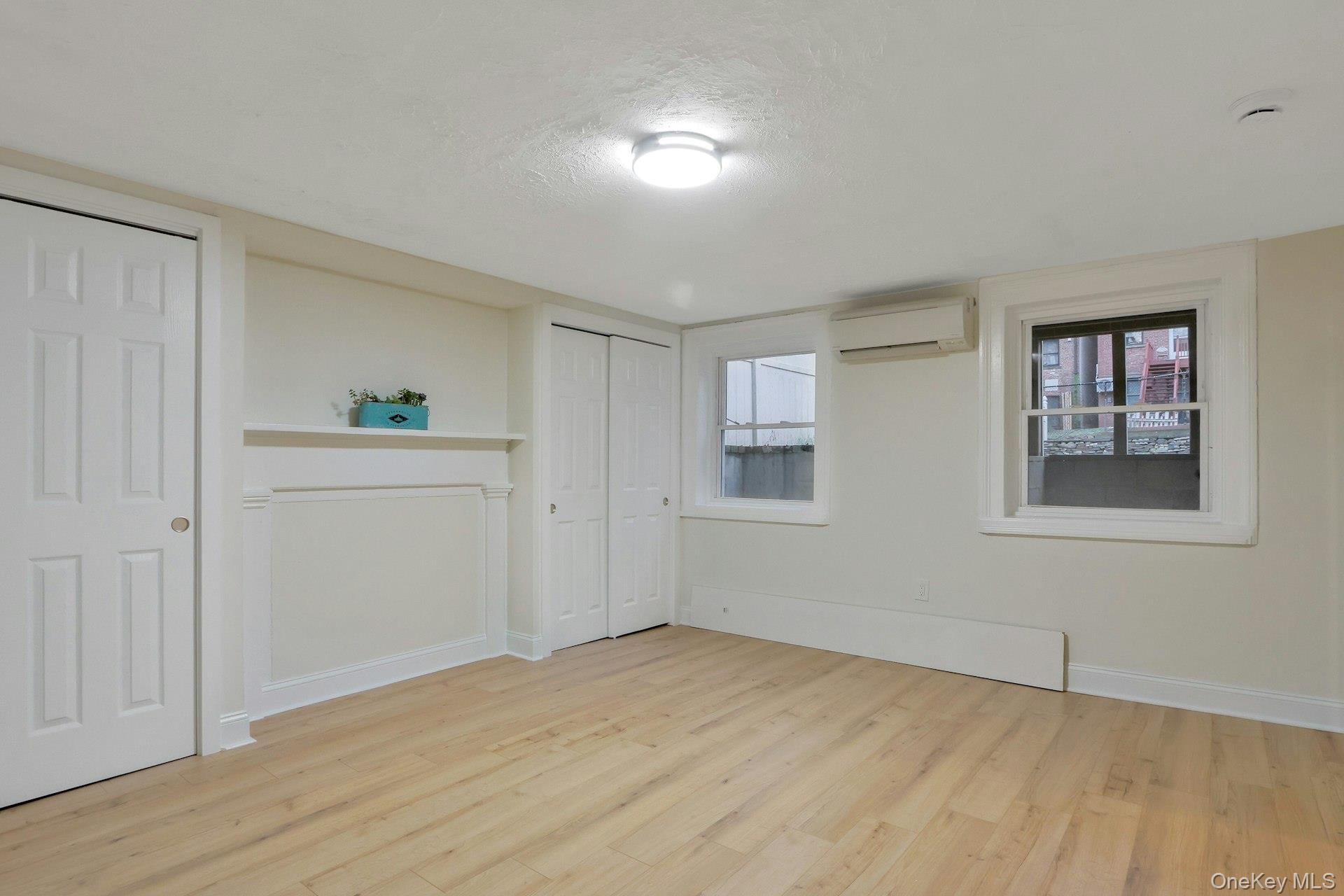 #13 photo, 171 Chambers Street, Newburgh , NY 12550