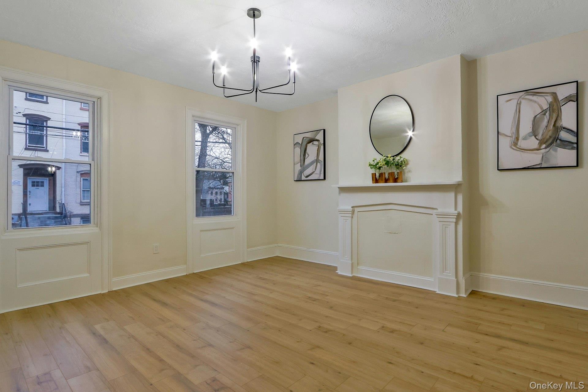 #9 photo, 171 Chambers Street, Newburgh , NY 12550