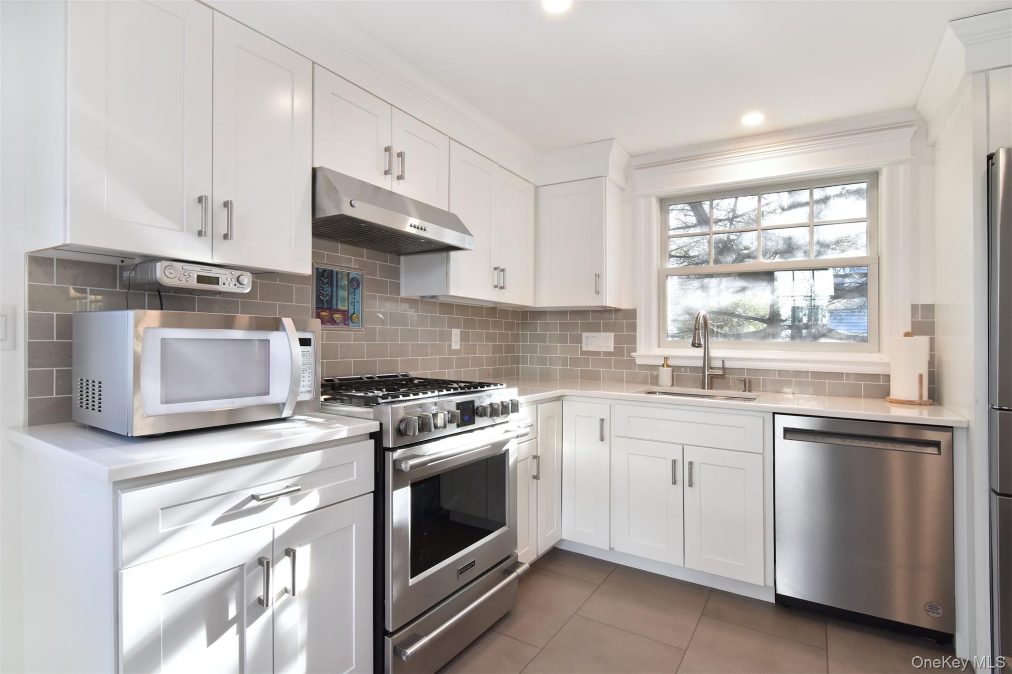 #6 photo, 8 Washington Place, Tarrytown , NY 10591