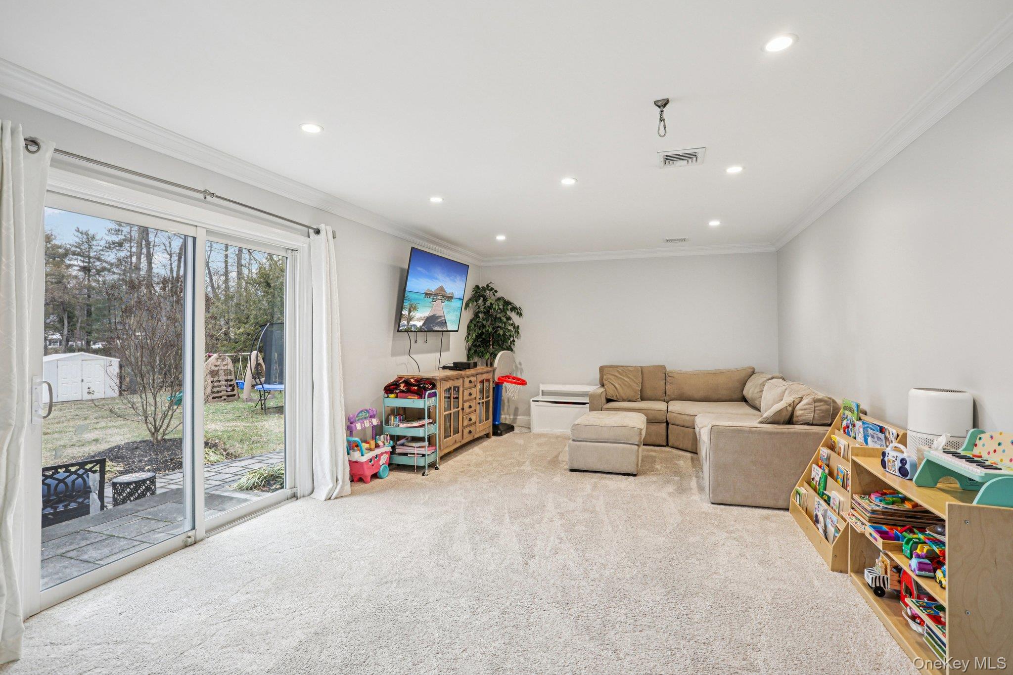 #19 photo, 44 Minuteman Circle, Orangeburg , NY 10962