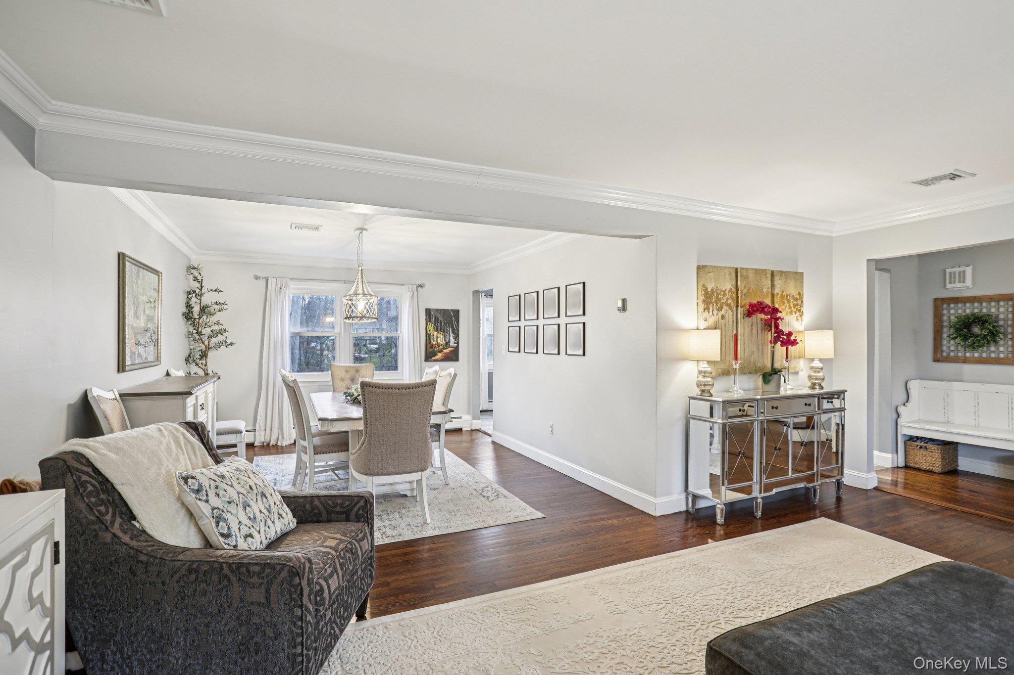 #8 photo, 44 Minuteman Circle, Orangeburg , NY 10962