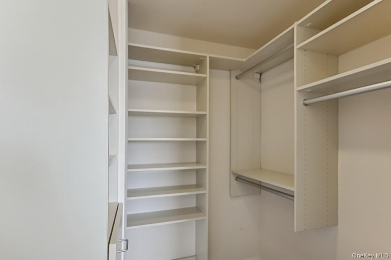 #11 photo, 225 Stanley Avenue, Mamaroneck , NY 10543