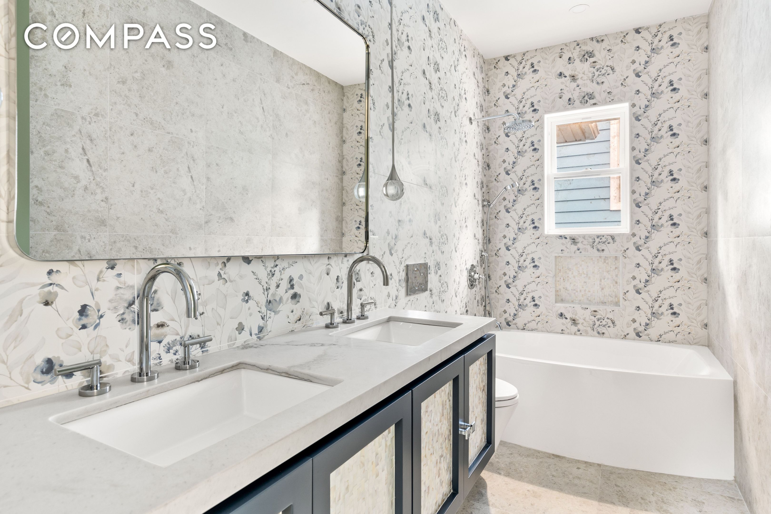 #15 photo, 467 Stratford Road, Ditmas Park , NY 11218