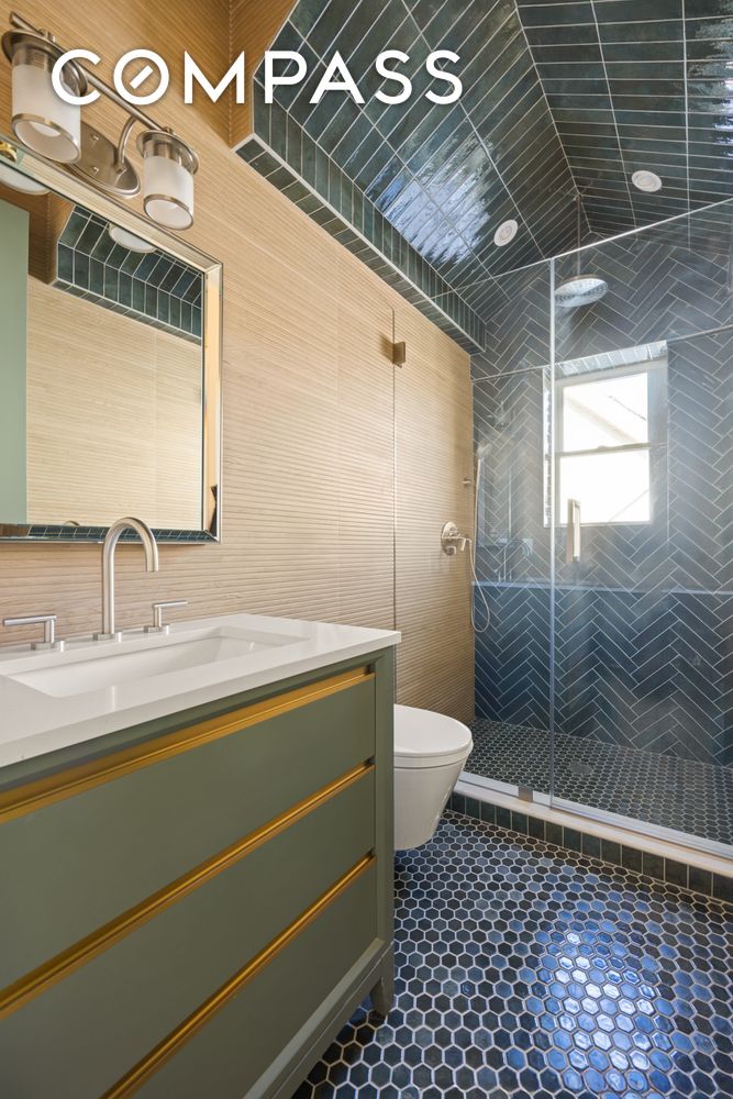 #17 photo, 467 Stratford Road, Ditmas Park , NY 11218