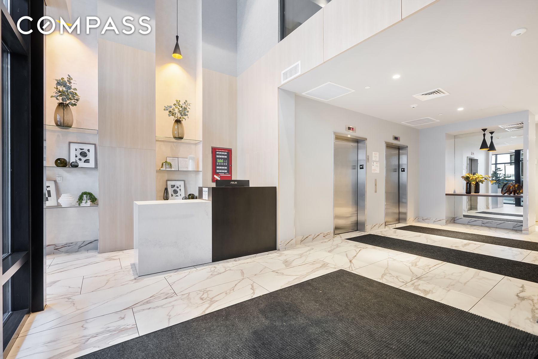 #10 photo, 371 W 123rd Street, Harlem , NY 10027