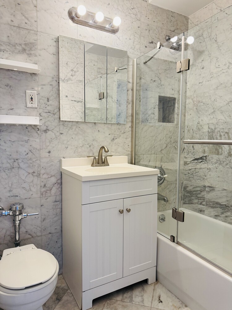 #10 photo, New York City, Murray Hill , NY 10016