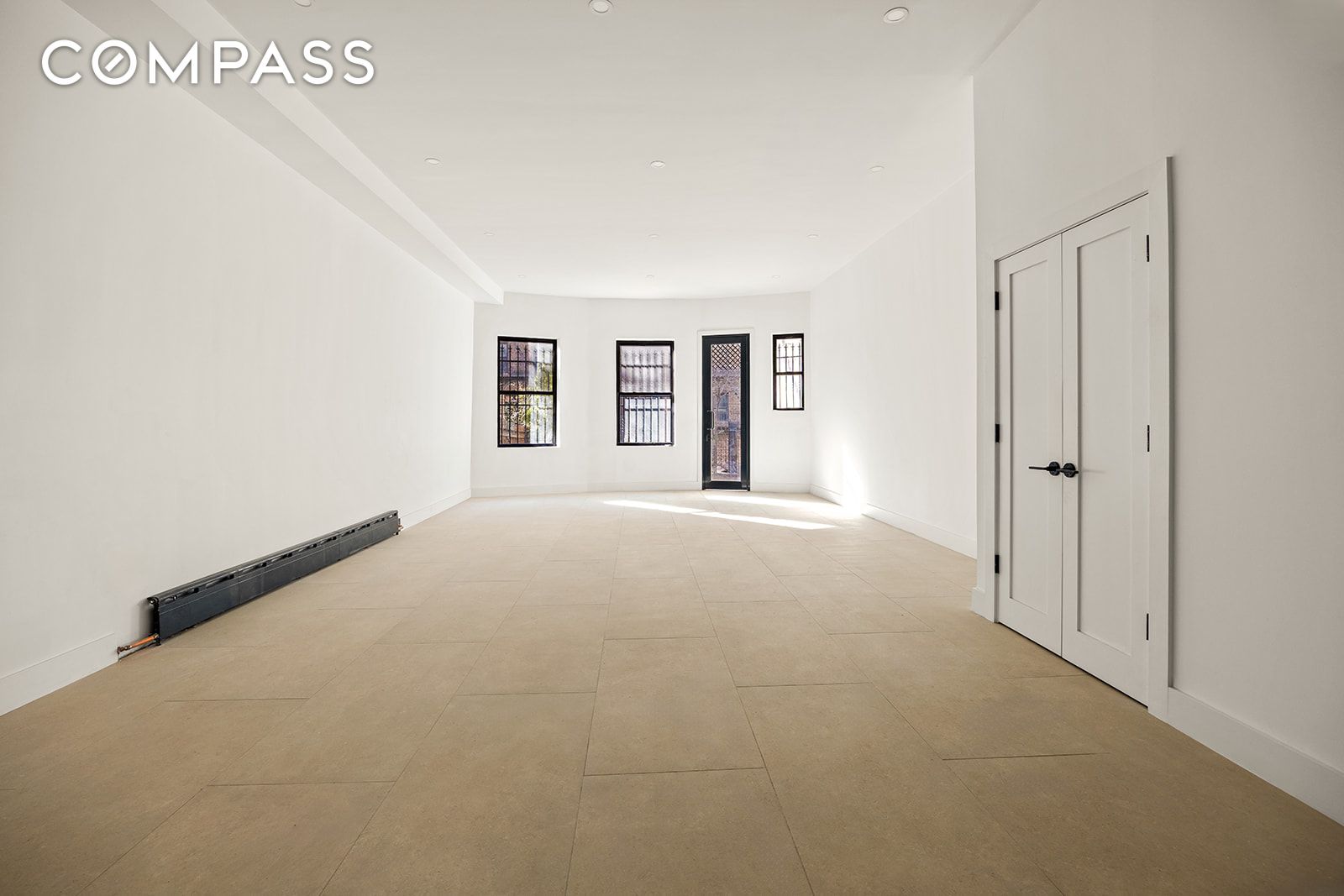 #21 photo, 825 Riverside Drive, מנהטן Washington Heights , NY 10032