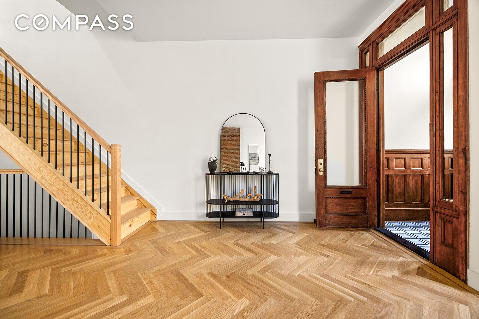 #5 photo, 825 Riverside Drive, מנהטן Washington Heights , NY 10032