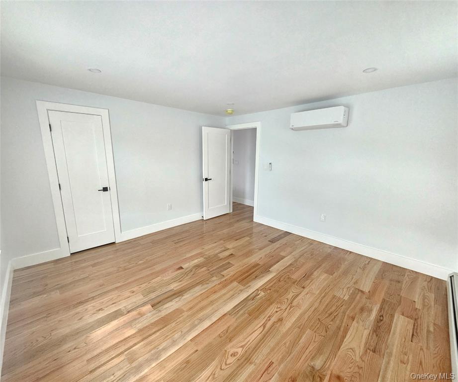 #9 photo, Rockaway Beach, كوينز Rockaway Beach , NY 11693