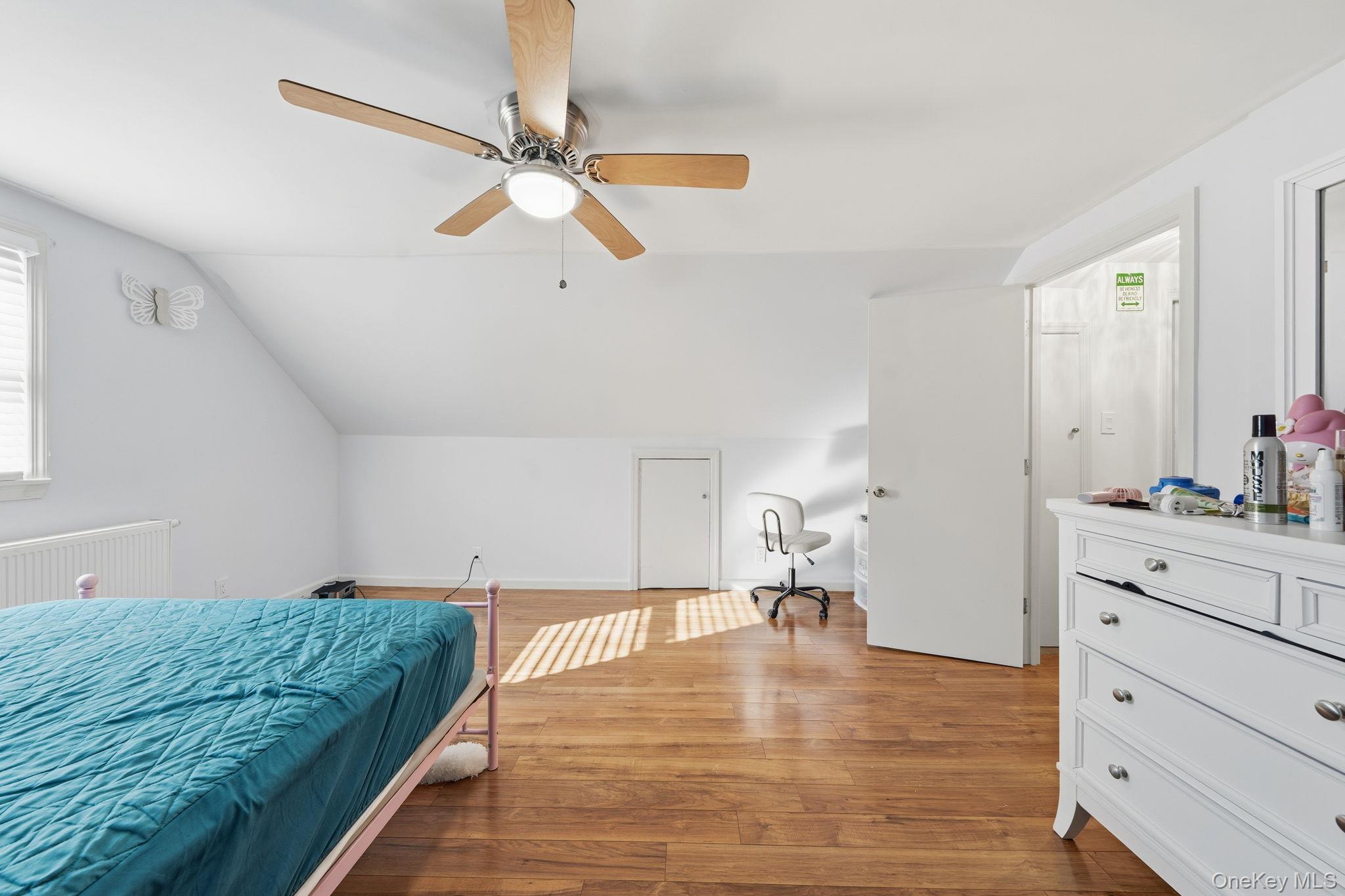 #11 photo, 295 union avenue Avenue, ناسو Lynbrook , NY 11563