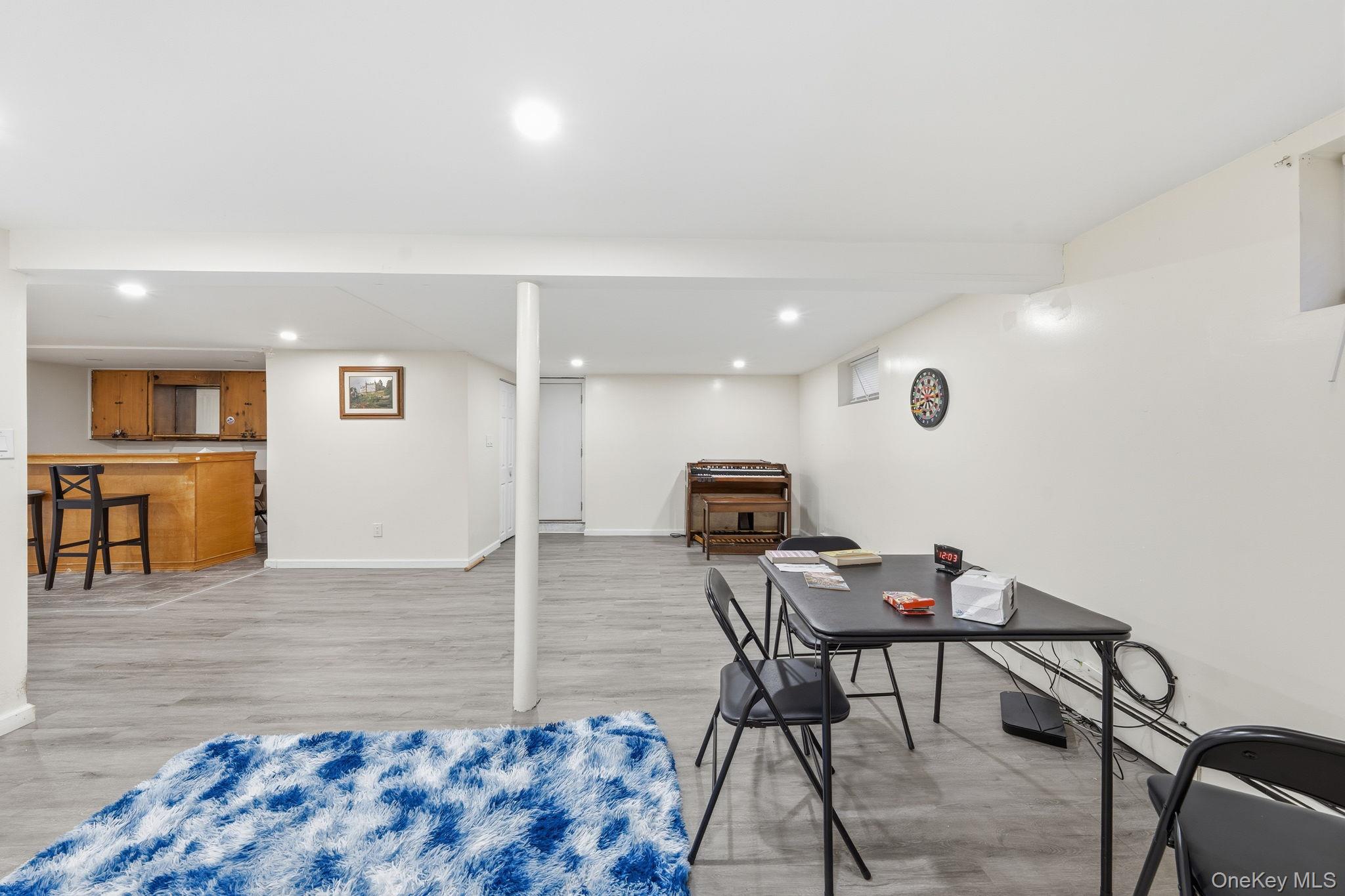 #20 photo, 295 union avenue Avenue, ناسو Lynbrook , NY 11563