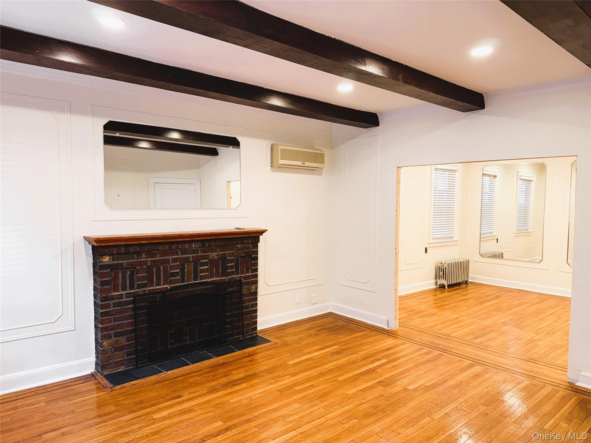 #7 photo, 48-43 44th Street, Woodside , NY 11377