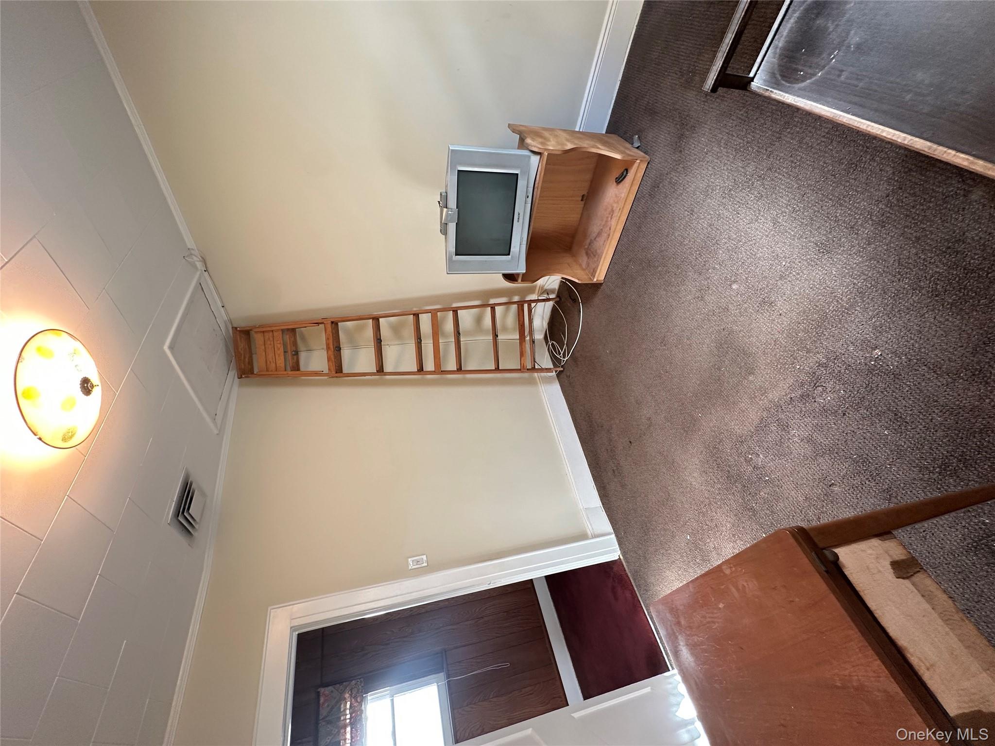 #13 photo, 9139 71st Avenue, Forest Hills , NY 11375