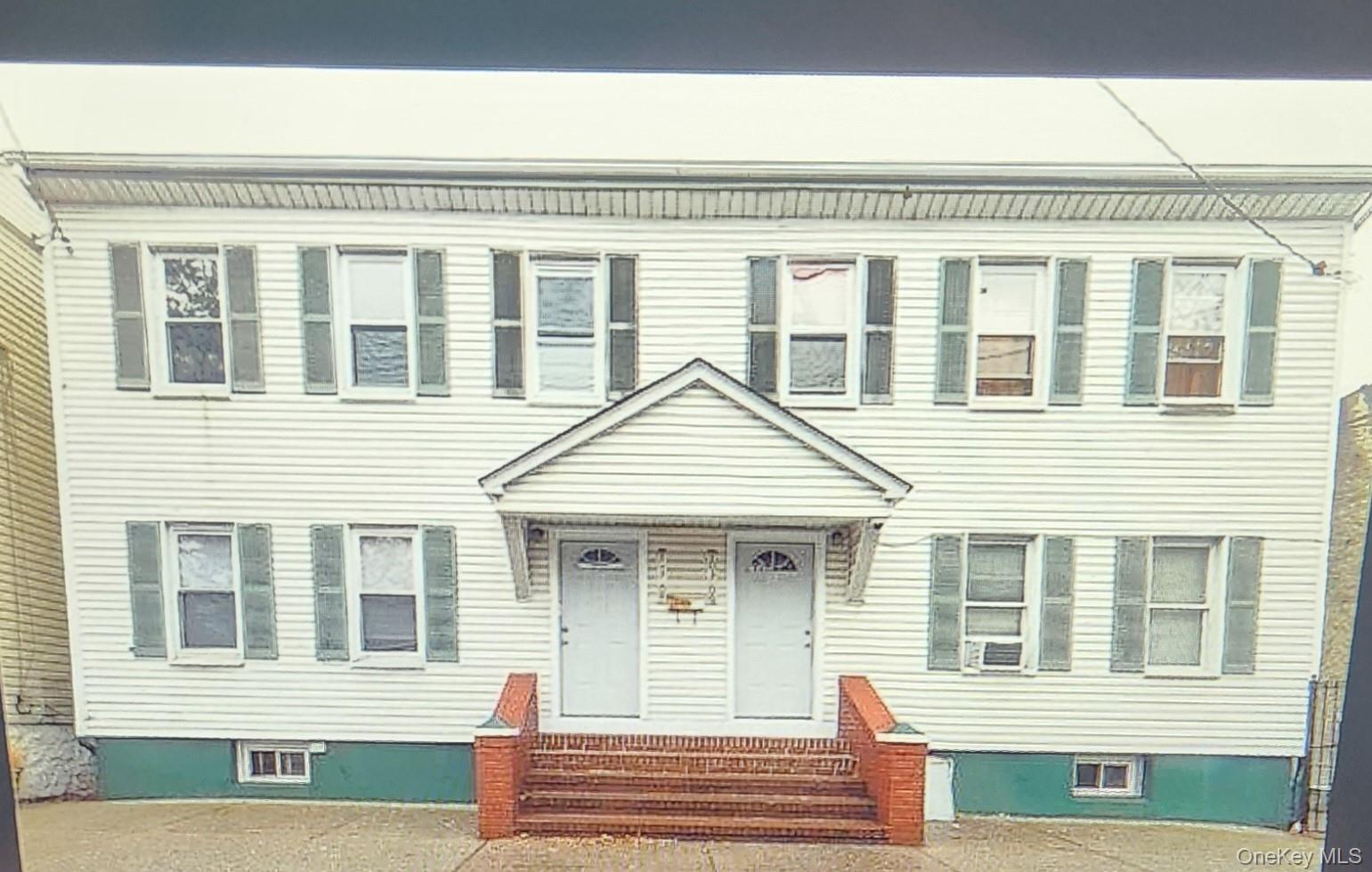 #2 photo, 10311 Corona Avenue, كوينز Corona , NY 11368