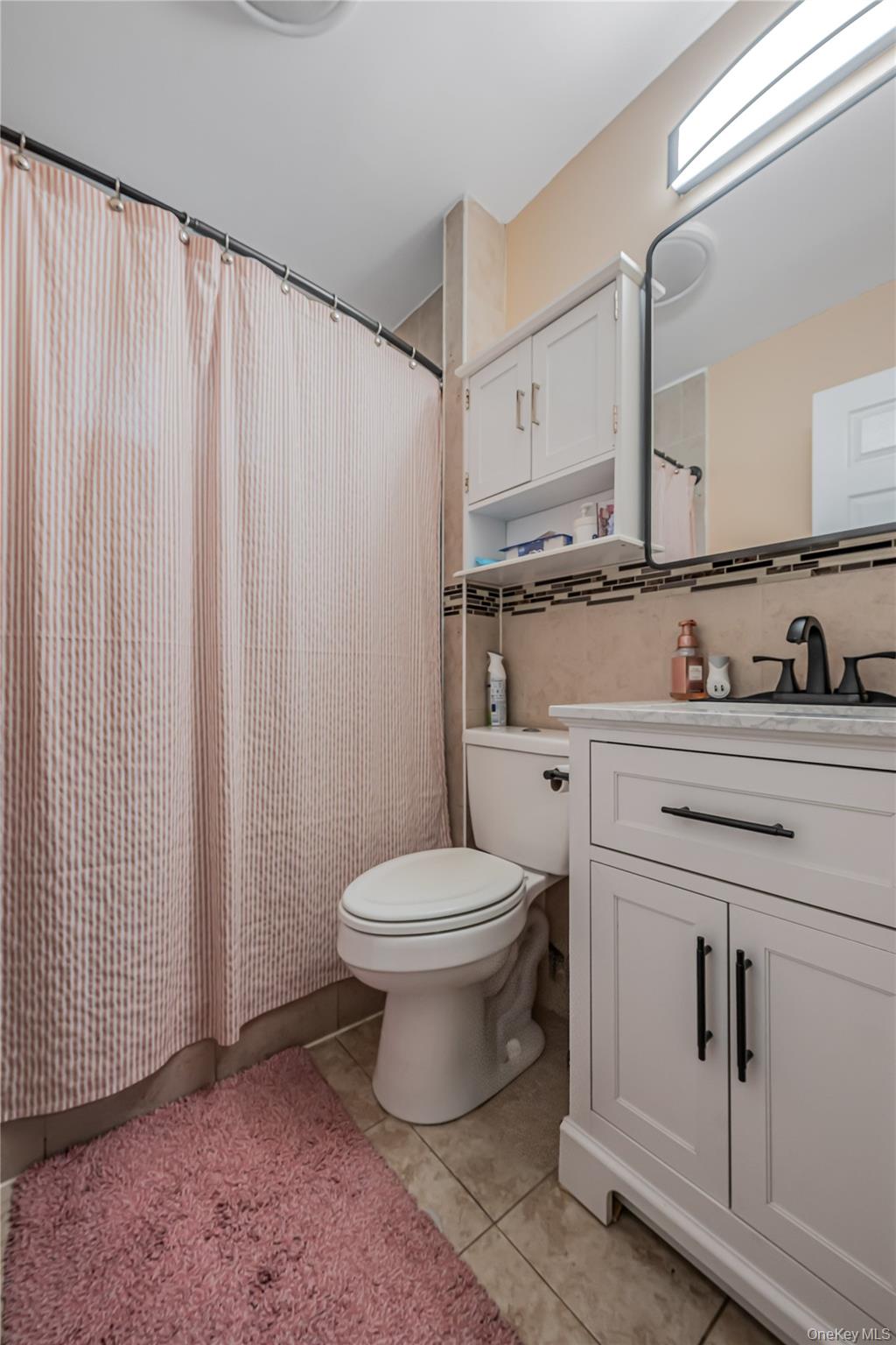 #17 photo, 1381 Chandler Street, كوينز Far Rockaway , NY 11691