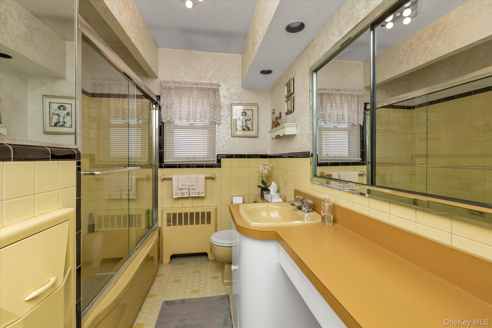 #17 photo, 154 S Brush Drive, Valley Stream , NY 11581