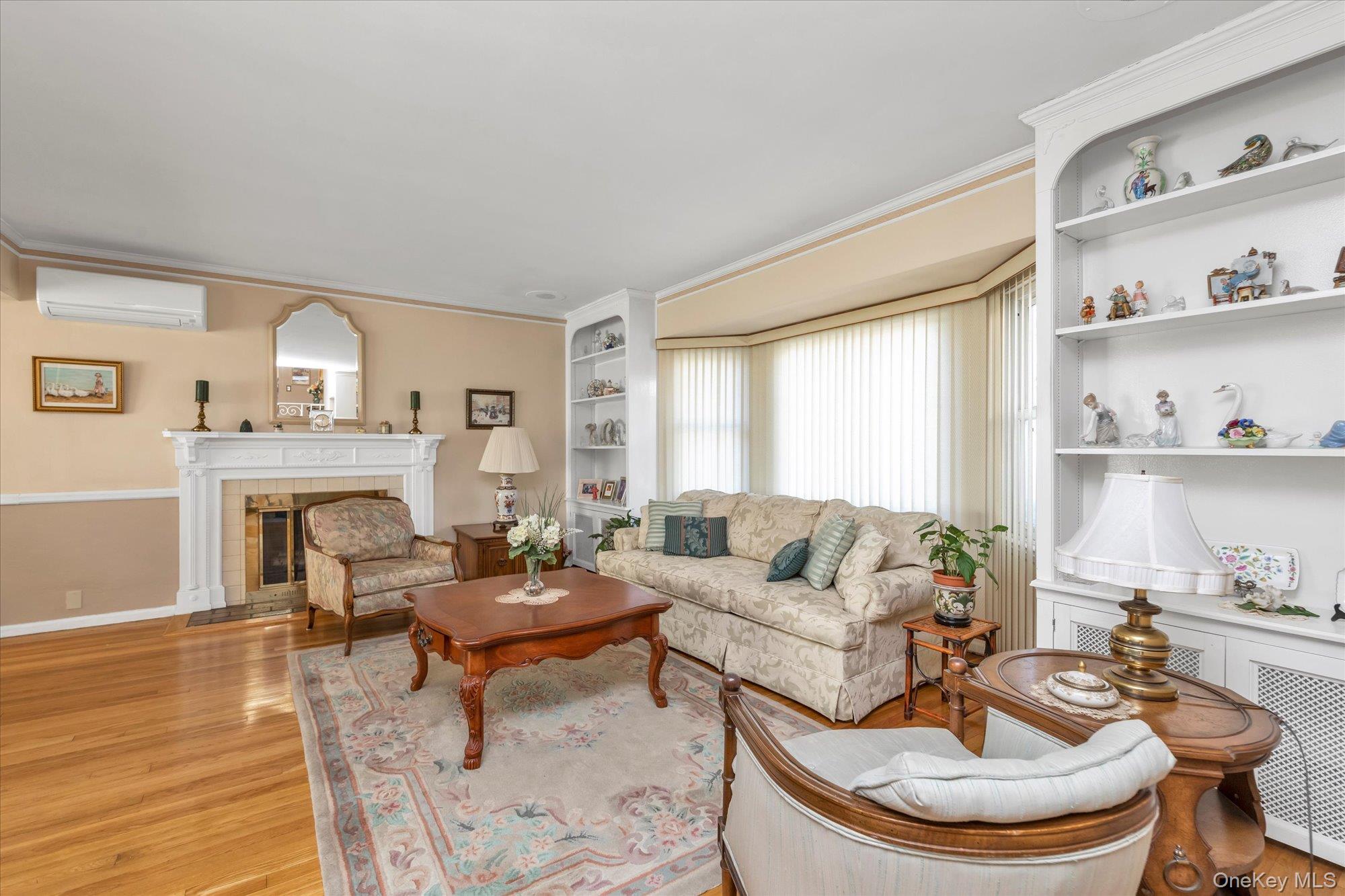 #2 photo, 154 S Brush Drive, Valley Stream , NY 11581