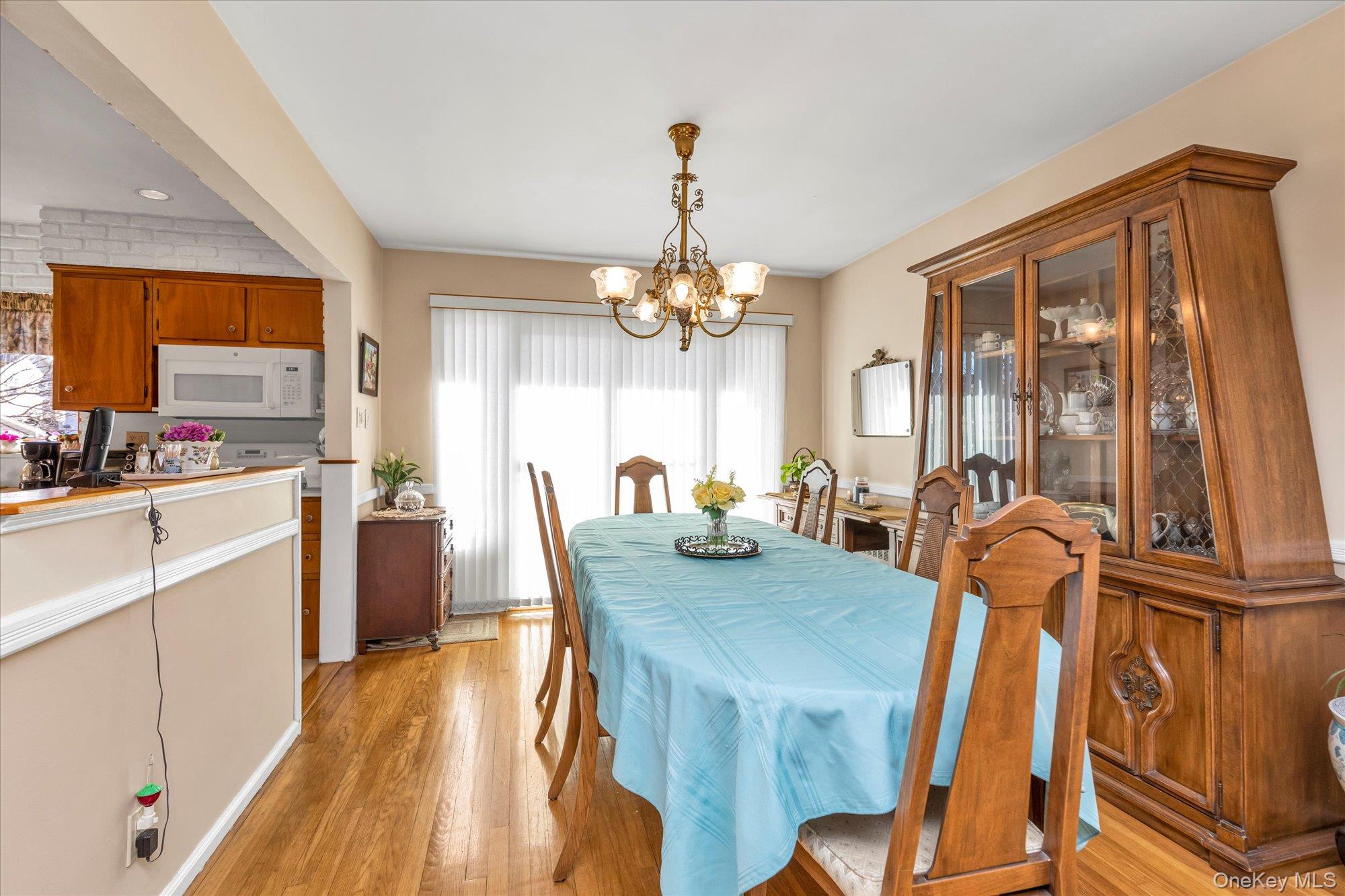 #5 photo, 154 S Brush Drive, Valley Stream , NY 11581