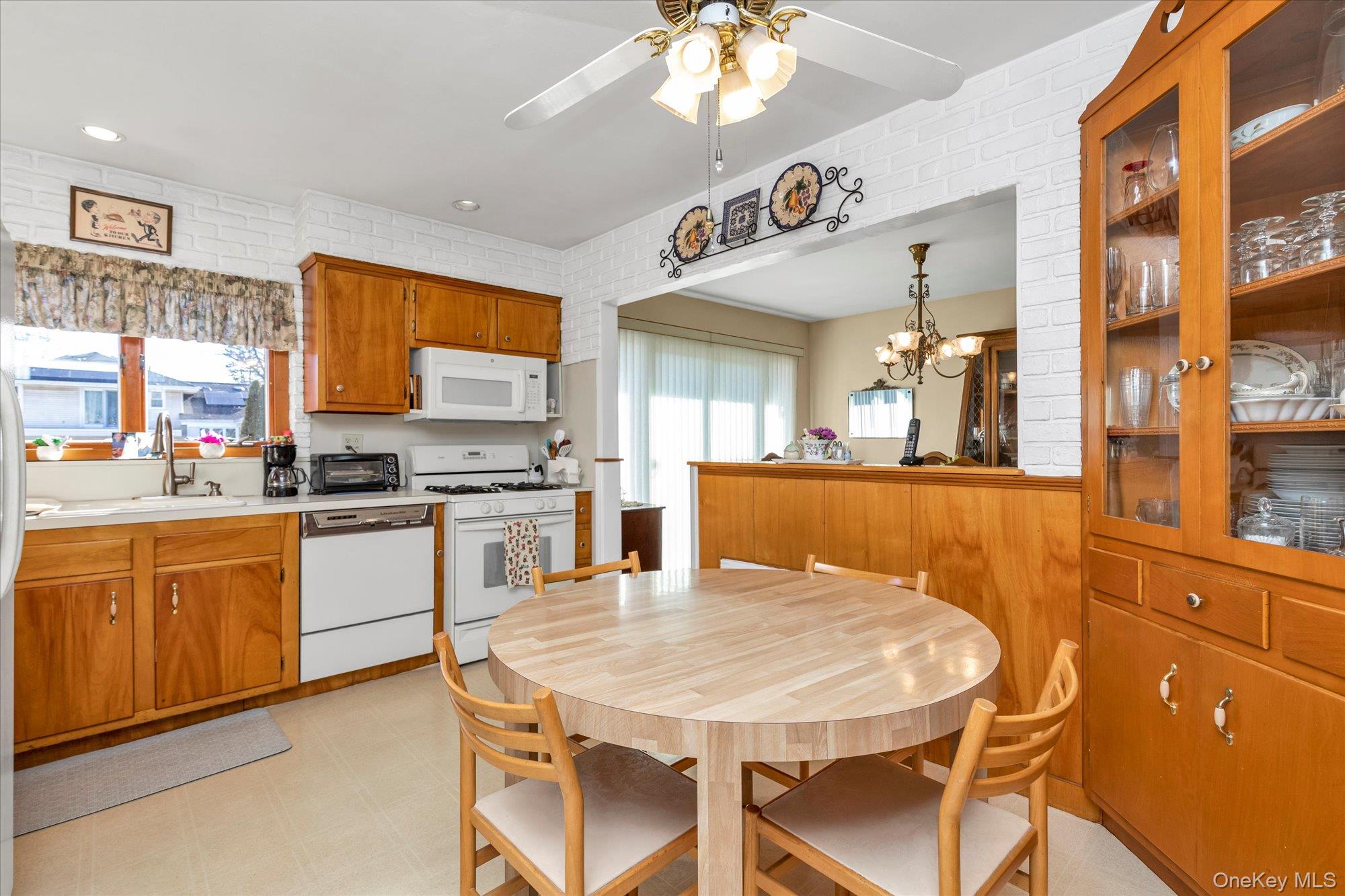 #6 photo, 154 S Brush Drive, Valley Stream , NY 11581