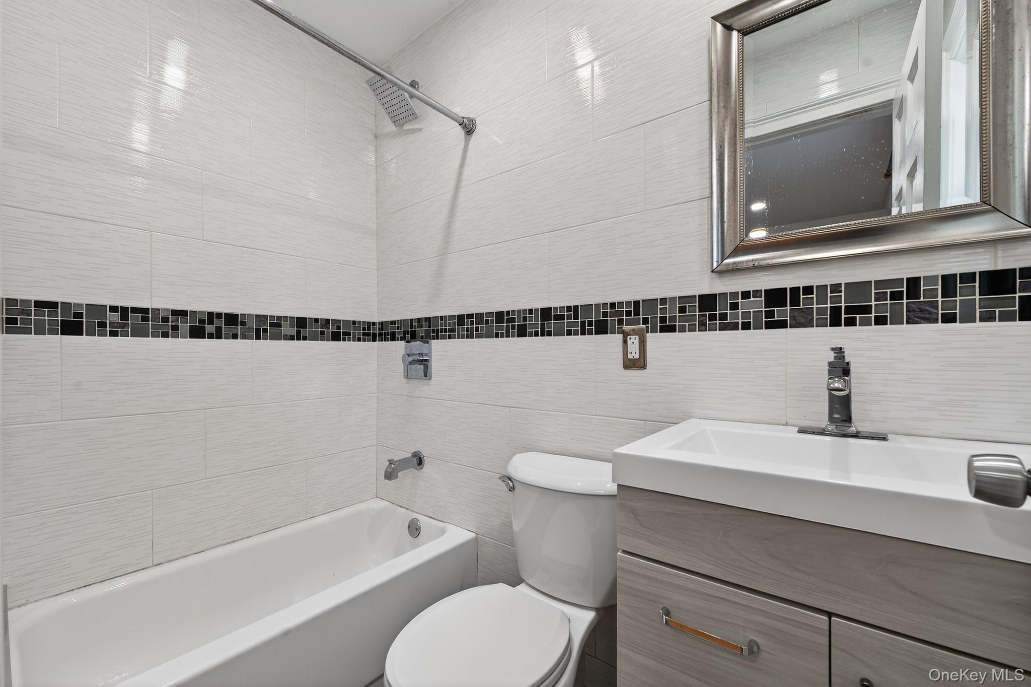 #6 photo, 13113 134th Street, 뉴욕퀸즈 South Ozone Park , NY 11420