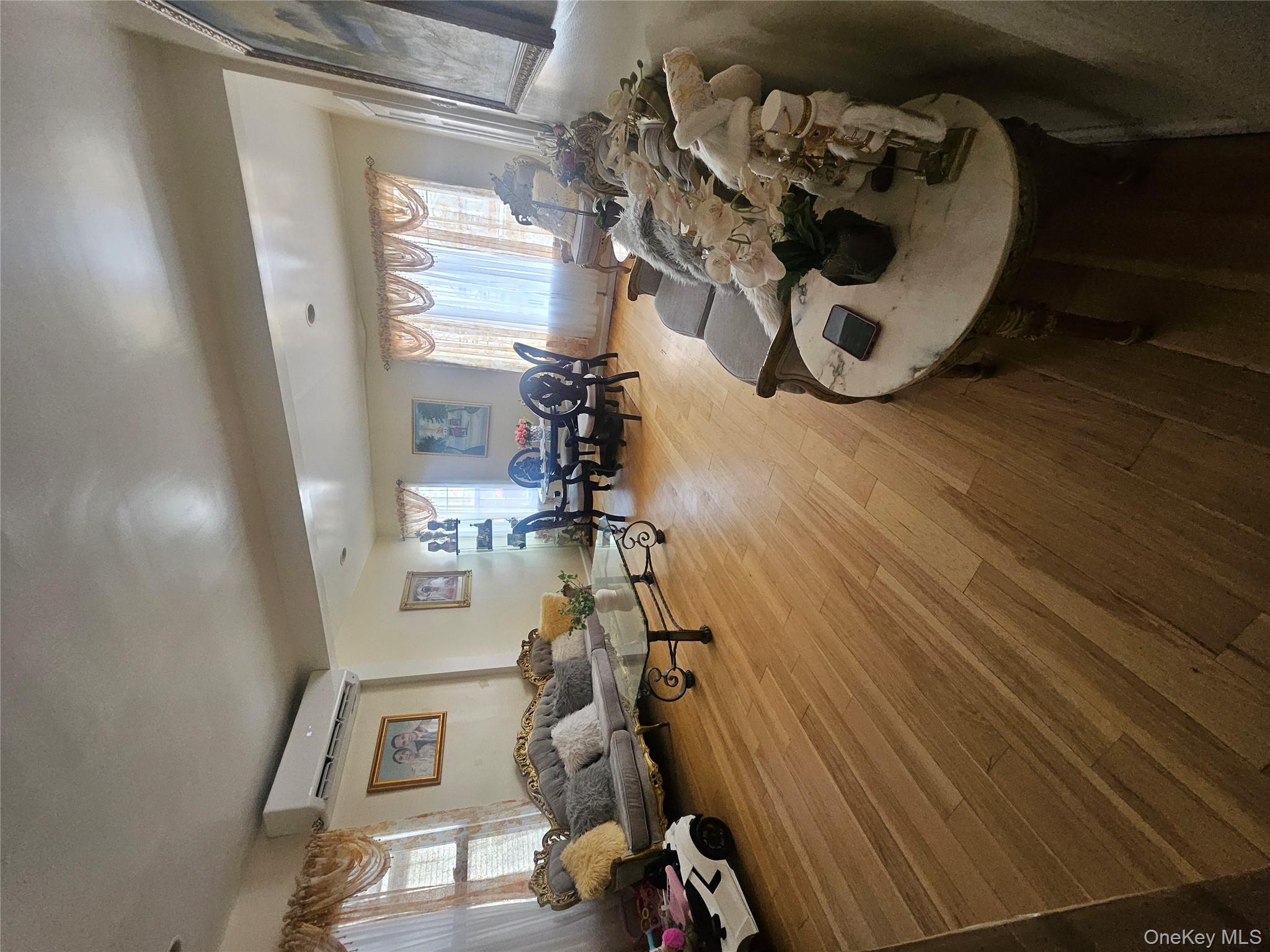 #7 photo, 3305 Bronxwood Avenue, Bronx , NY 10469