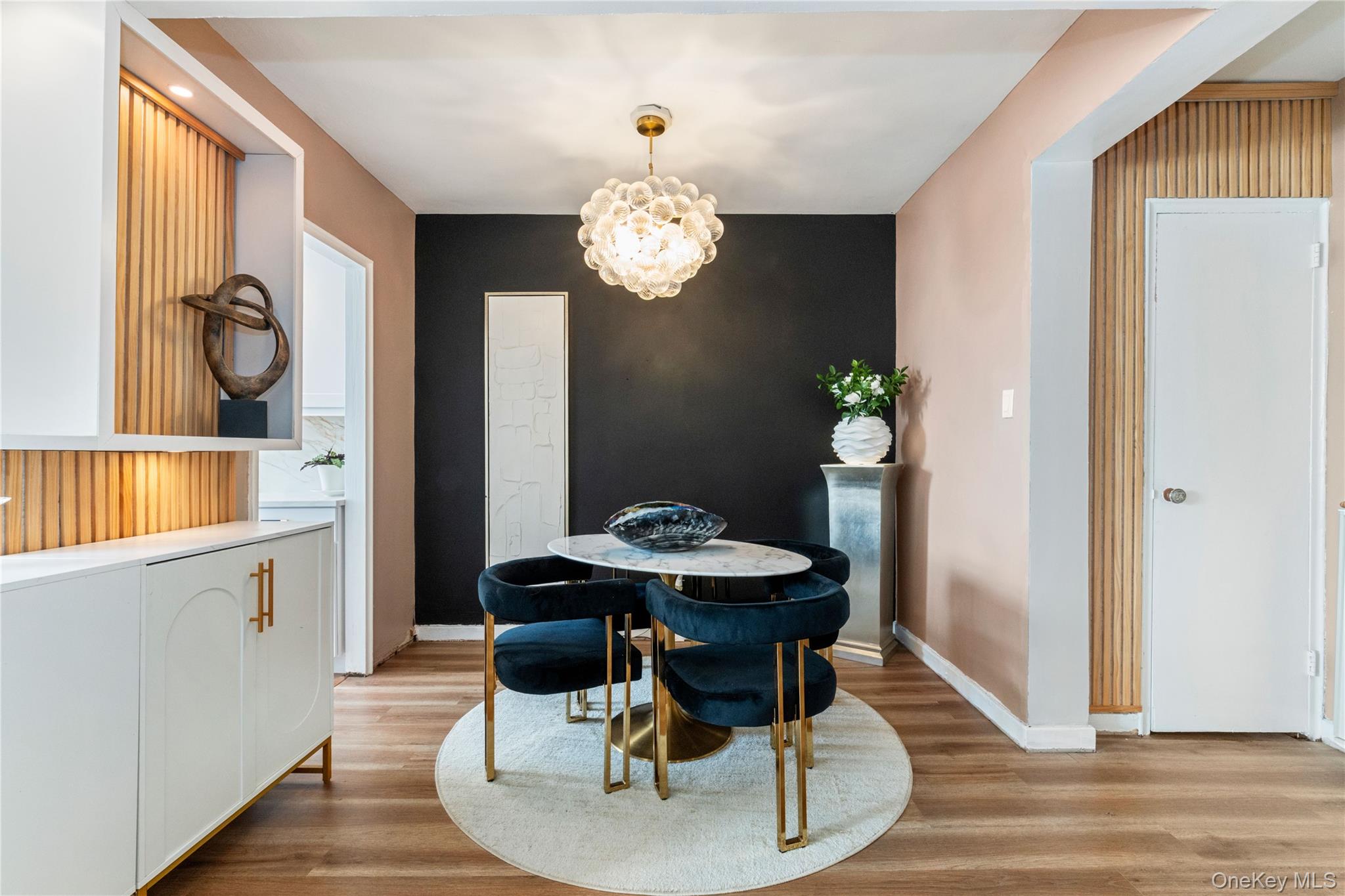 #5 photo, 83-33 Austin Street, كوينز Kew Gardens , NY 11415