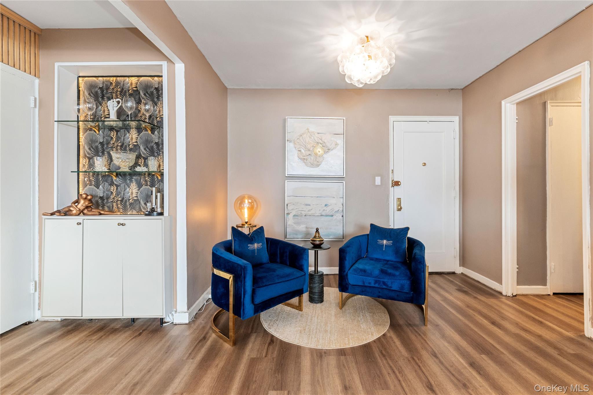 #9 photo, 83-33 Austin Street, كوينز Kew Gardens , NY 11415