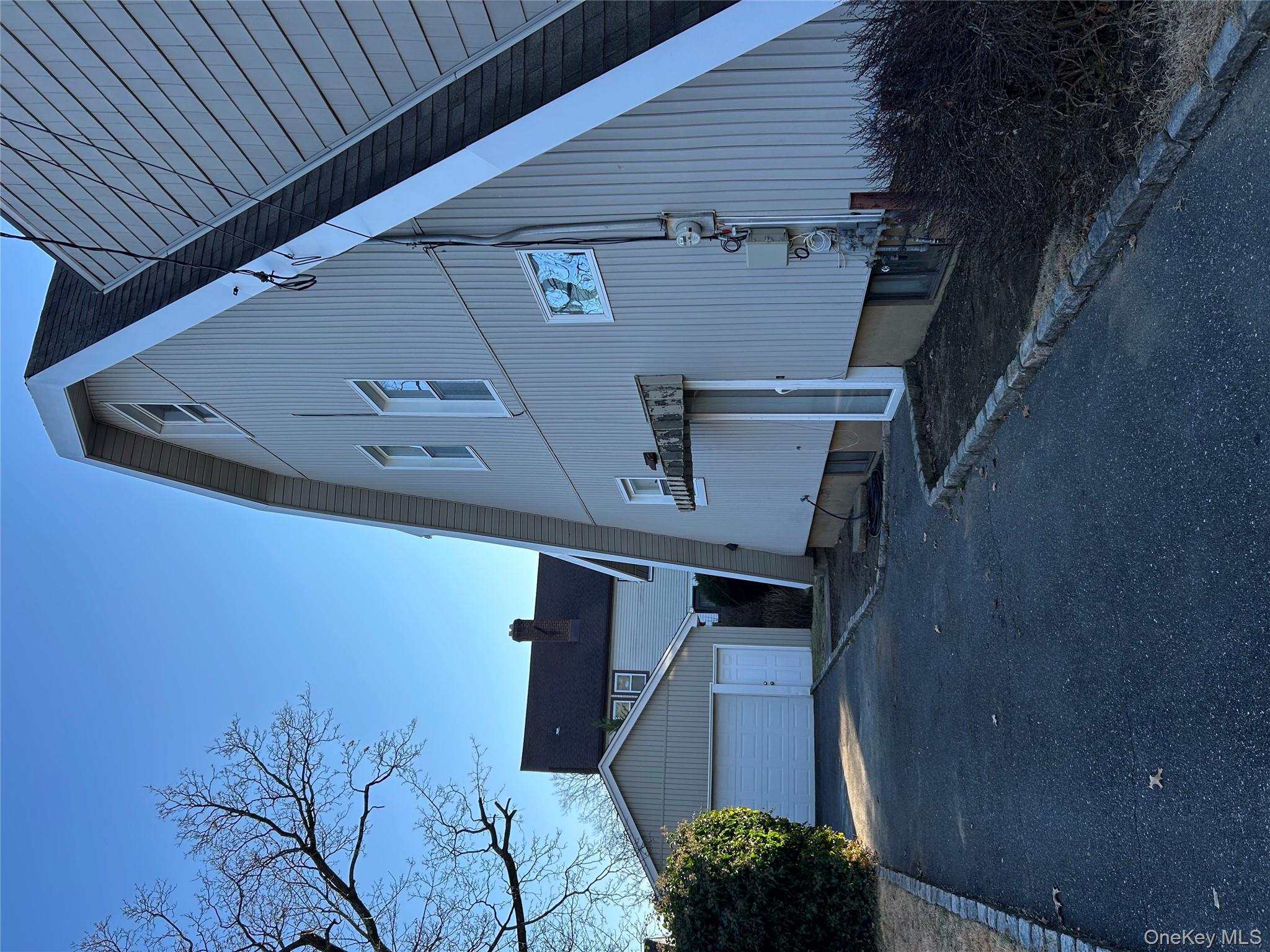 #3 photo, 70 E Beverly Parkway, ناسو Valley Stream , NY 11580