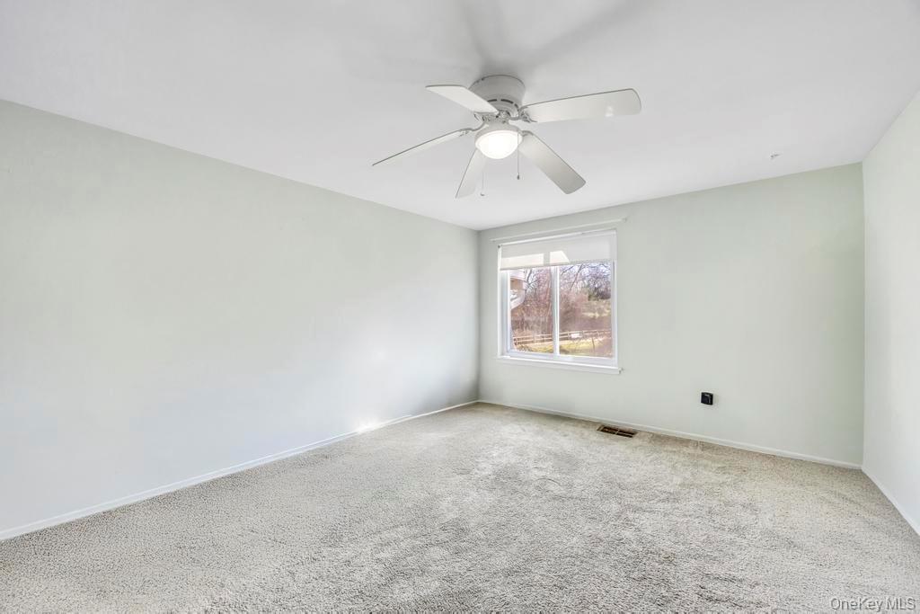 #19 photo, 172 Skyline Drive, 东长岛 科勒姆 Coram , NY 11727